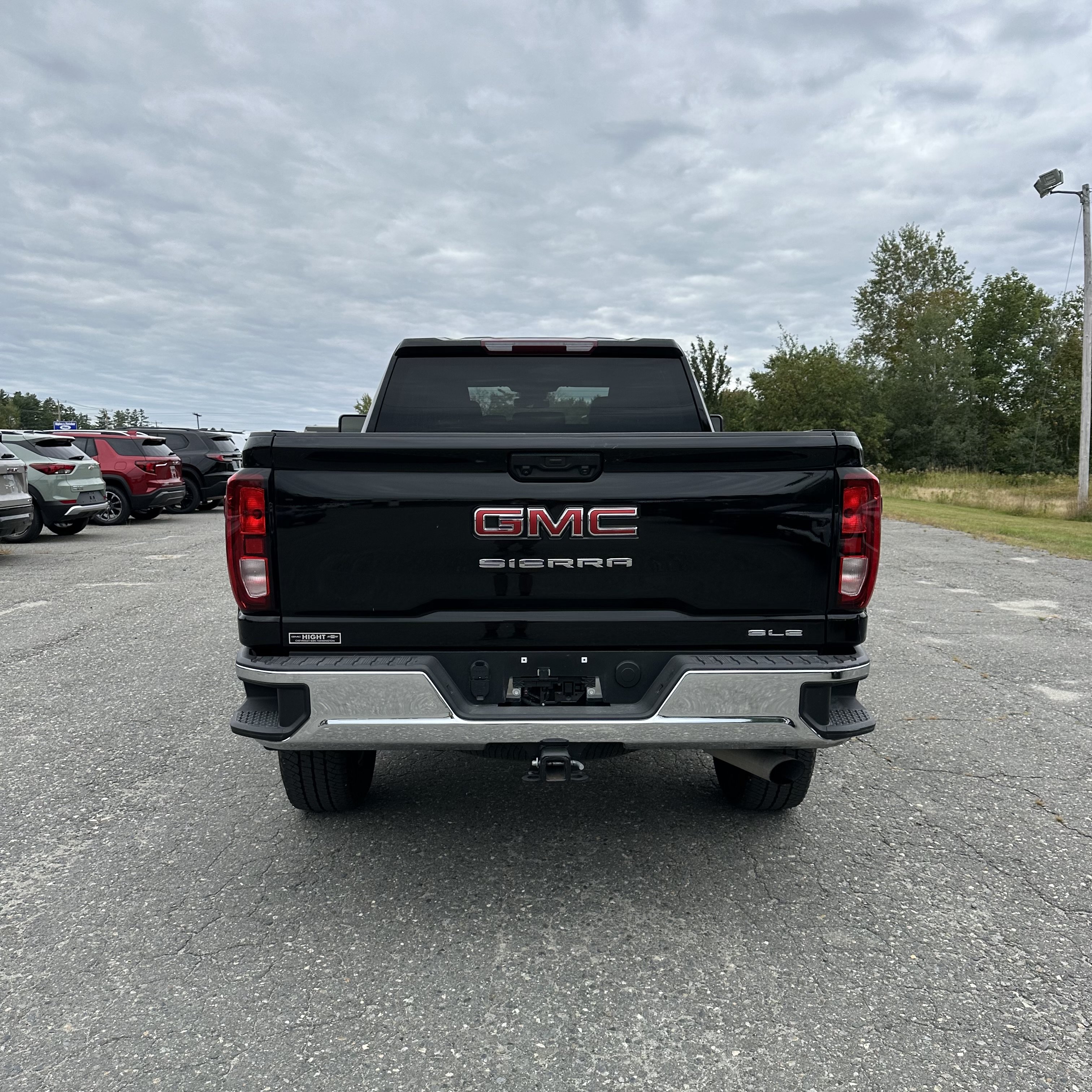 Used 2026 GMC Sierra 2500 SLE w/ SLE Value Package; AWD/4WD image 6