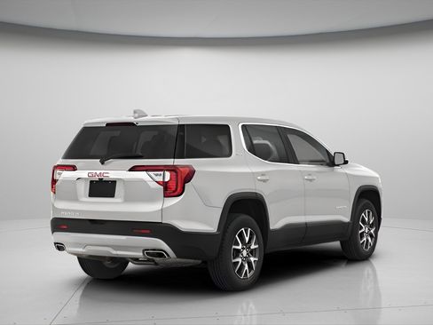 Used 2023 GMC Acadia SLE w/ Driver Convenience Package image 2