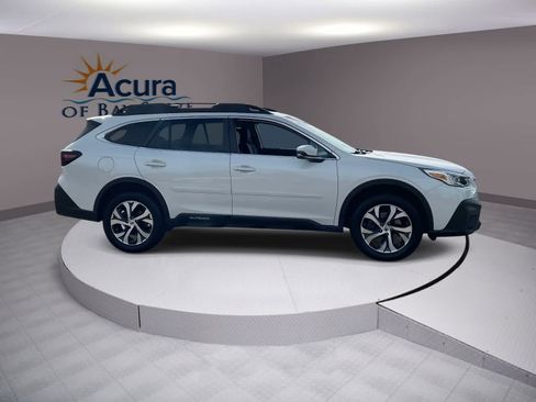 Used 2021 Subaru Outback Limited image 4