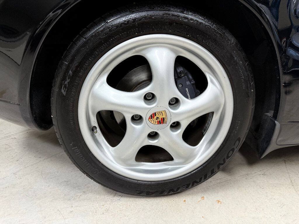 Used 1999 Porsche Boxster RWD image 52