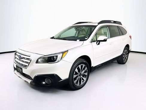 Used 2017 Subaru Outback 2.5i Limited image 3