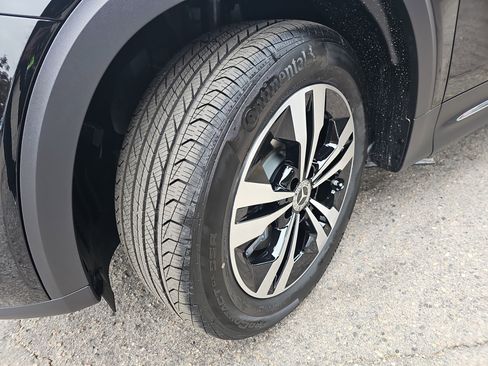 New 2026 Mercedes-Benz GLB 250 image 34