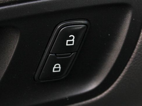 Used 2021 Ford Transit 250 Medium Roof image 15