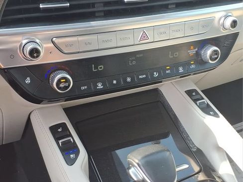 Used 2020 Kia Telluride EX AWD/4WD image 10