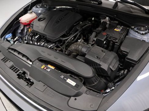 Certified 2024 Hyundai Sonata SEL w/ Convenience Package image 18