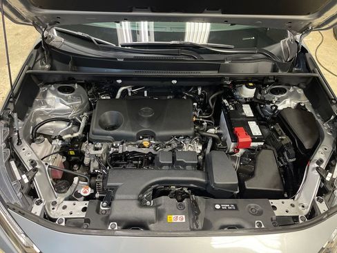 Certified 2025 Toyota RAV4 XLE AWD/4WD image 5