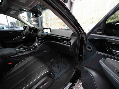 Used 2022 Acura MDX SH-AWD w/ Advance Package image 26