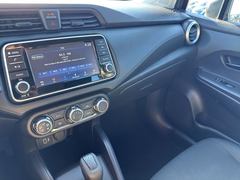 Certified 2022 Nissan Versa S w/ Electronics Package image 20