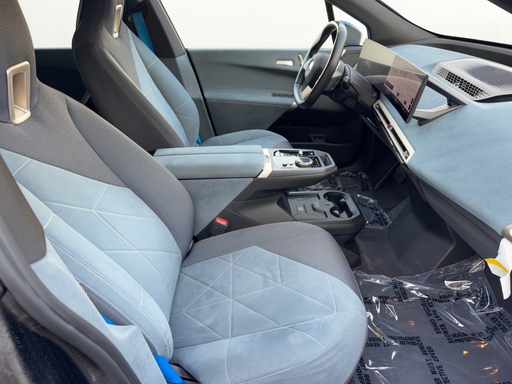 Certified 2024 BMW iX xDrive50 AWD/4WD image 30