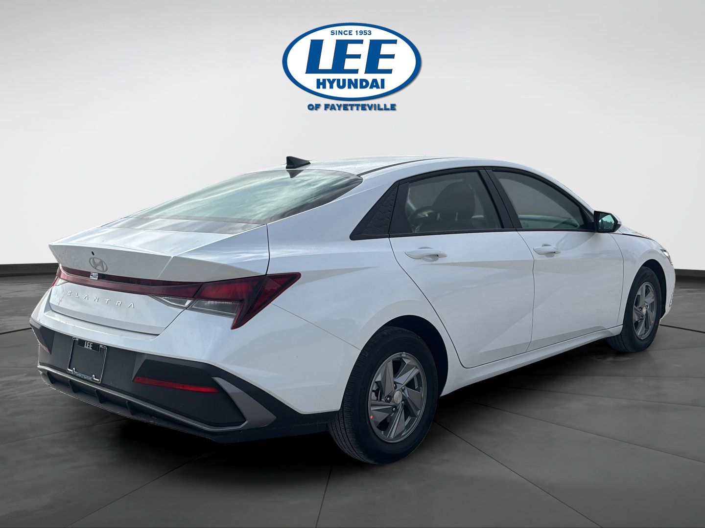 Certified 2026 Hyundai Elantra SE FWD image 7
