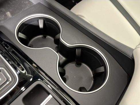 New 2026 Honda Pilot Touring image 15