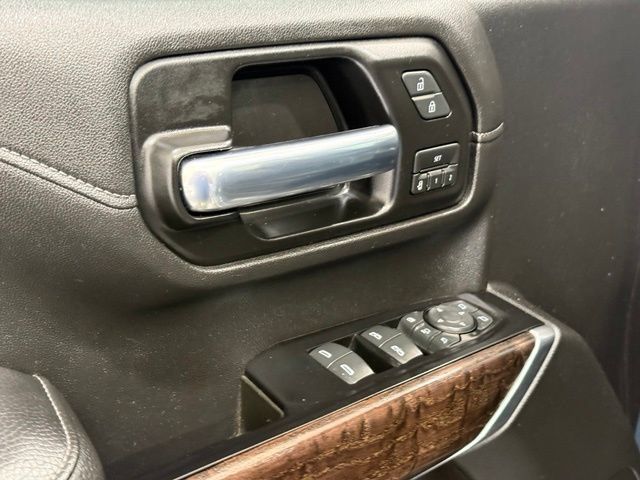 Used 2020 GMC Sierra 3500 Denali w/ Denali Ultimate Package AWD/4WD image 18