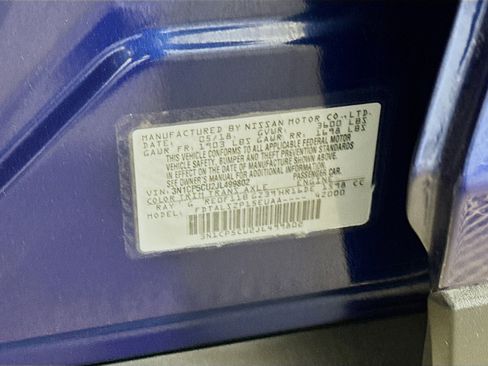 Used 2018 Nissan Kicks SV image 40