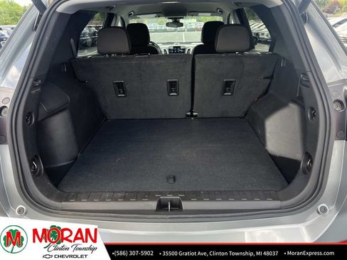 Used 2024 Chevrolet Equinox LT AWD/4WD image 12