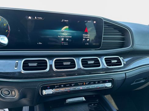 Certified 2020 Mercedes-Benz GLE 450 4MATIC image 23