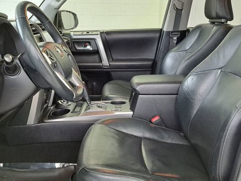 Used 2016 Toyota 4Runner Limited image 25