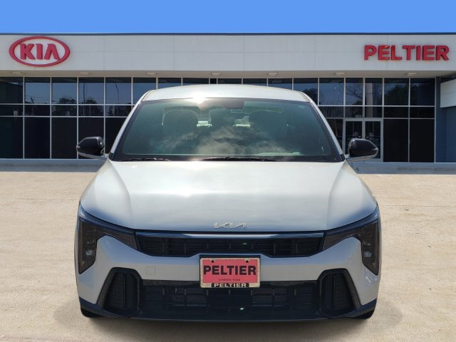 New 2026 Kia K4 GT-Line FWD image 2