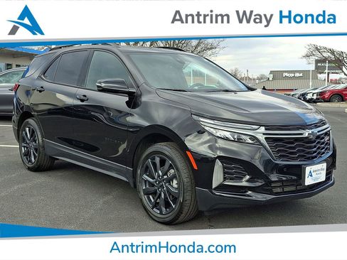 Used 2023 Chevrolet Equinox RS w/ RS Leather Package image 1