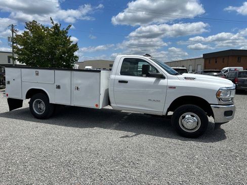 Used 2021 RAM 3500 Tradesman w/ Chrome Appearance Group RWD image 7