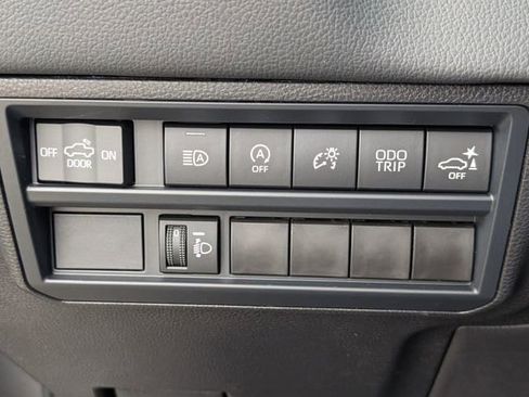 New 2026 Toyota Tundra Limited AWD/4WD image 19