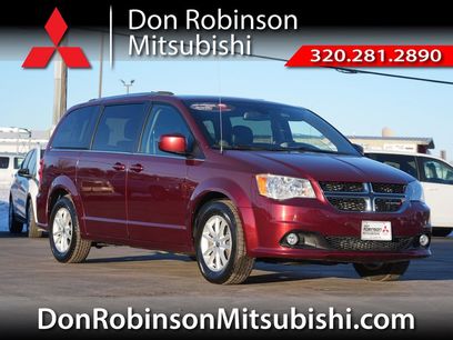 Used 2020 Dodge Grand Caravan SXT w/ Rear Park Assist Package