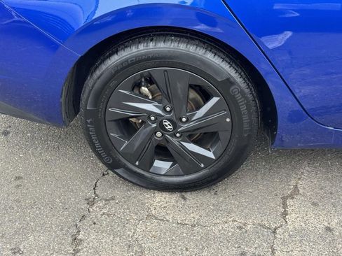 Used 2023 Hyundai Elantra SEL image 10