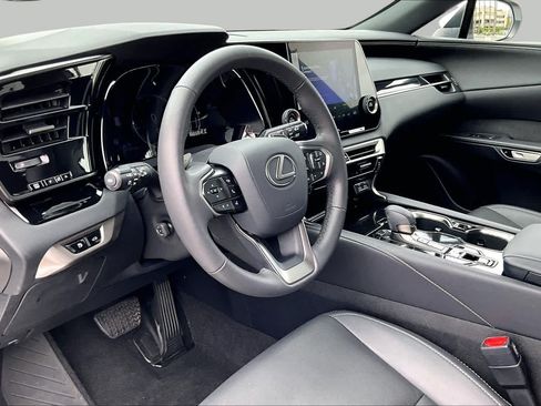 Used 2024 Lexus RX 350 FWD w/ Technology Package image 16