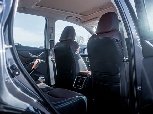 Used 2022 Subaru Forester Touring image 44