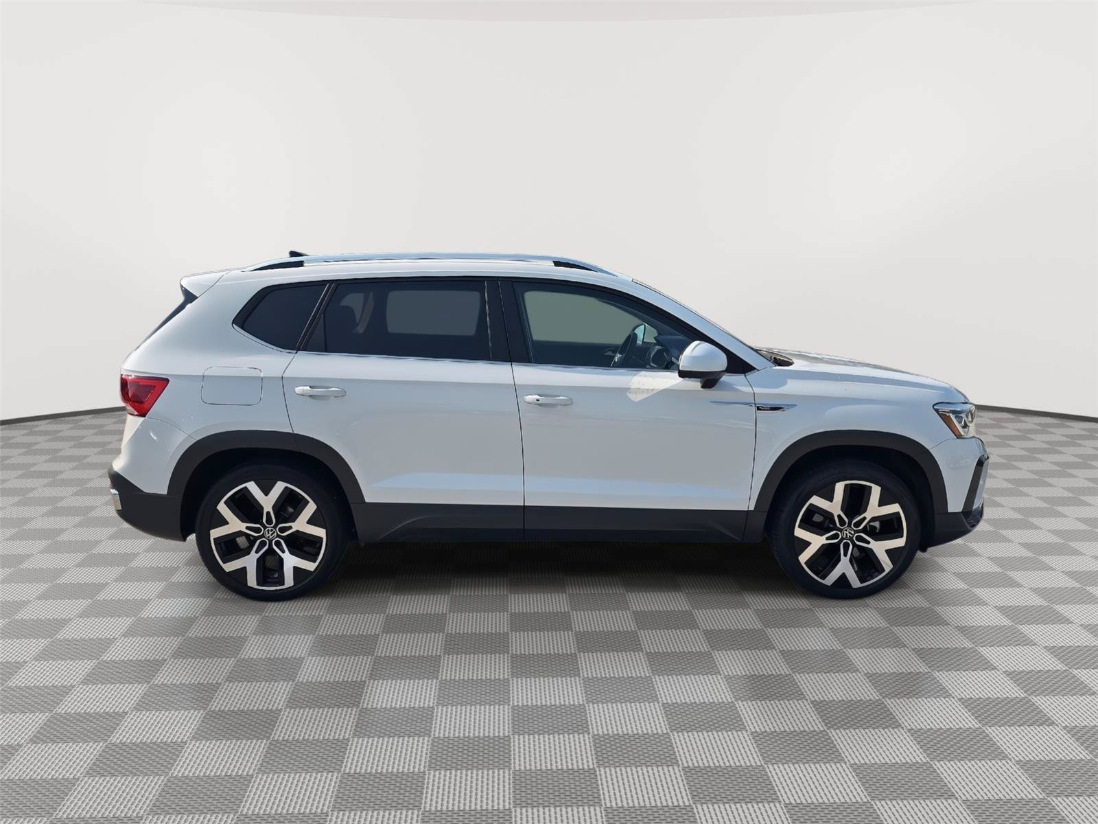 Certified 2023 Volkswagen Taos SEL AWD/4WD image 20
