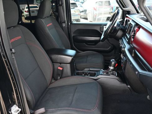 Used 2019 Jeep Wrangler Unlimited Rubicon AWD/4WD image 23