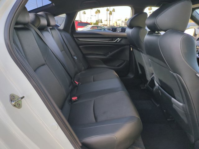 Used 2019 Honda Accord Sport image 18