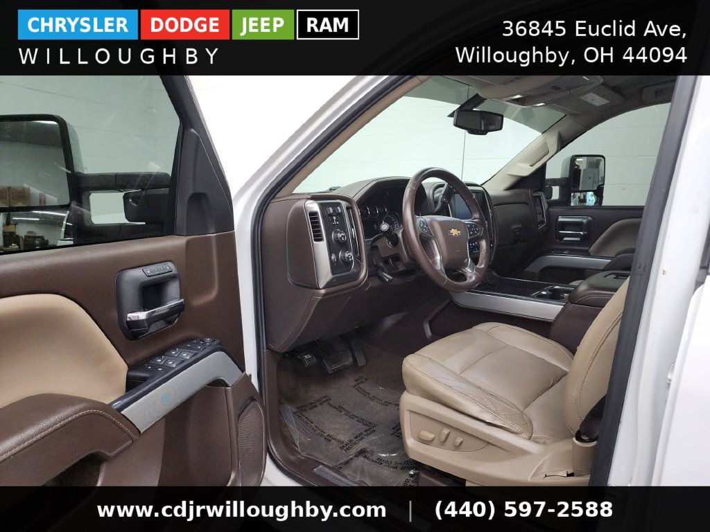 Used 2018 Chevrolet Silverado 1500 LTZ Z71 AWD/4WD image 13