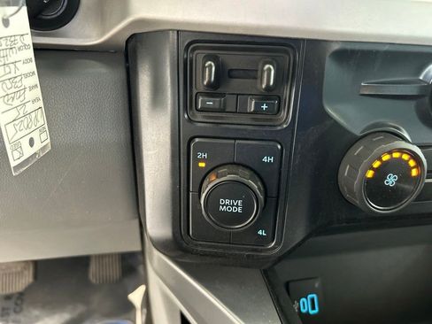 Used 2025 Ford F350 XLT w/ FX4 Off-Road Package AWD/4WD image 43