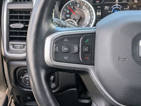 Used 2022 RAM 1500 Big Horn AWD/4WD image 38