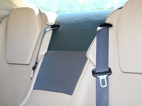 Used 2006 Aston Martin DB9 Volante image 21