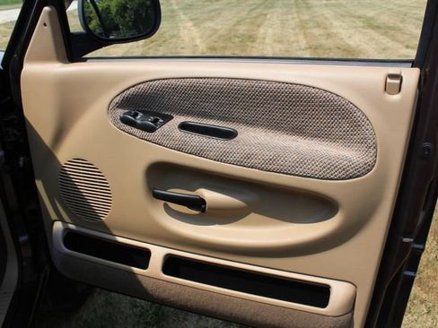 Used 1998 Dodge Ram 2500 Truck 4x4 Quad Cab image 25