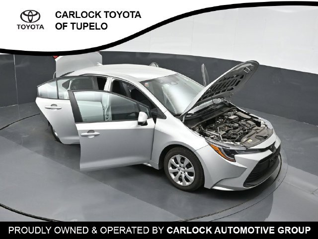 Used 2024 Toyota Corolla LE FWD image 60