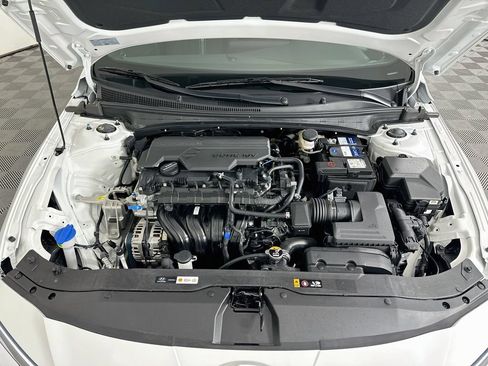 Certified 2026 Hyundai Elantra Sport FWD image 28