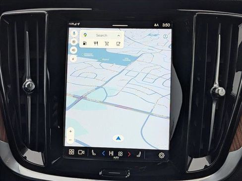 Used 2023 Volvo S60 B5 Plus w/ Protection Package Premier image 14