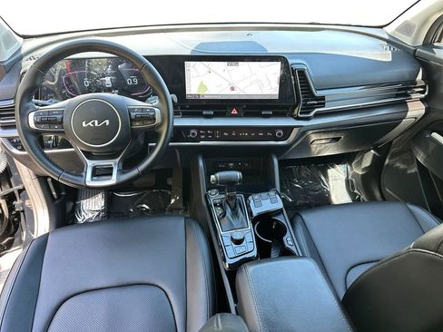 Certified 2025 Kia Sportage EX w/ Premium Package AWD/4WD image 10