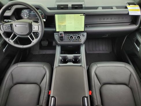 New 2026 Land Rover Defender 110 X-Dynamic SE AWD/4WD image 19