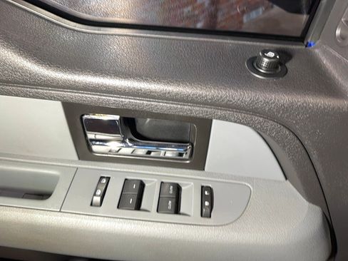 Used 2013 Ford F150 XLT w/ XLT Chrome Pkg AWD/4WD image 36
