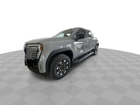 New 2026 GMC Sierra EV Elevation image 4