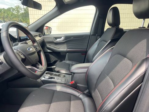 Used 2026 Ford Escape ST-Line FWD image 12