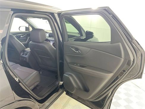 Used 2022 Chevrolet Blazer RS image 32