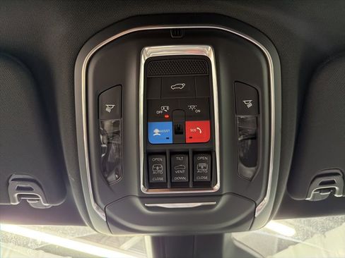 New 2026 Jeep Grand Wagoneer Limited AWD/4WD image 28