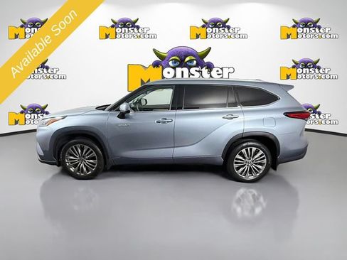 Used 2021 Toyota Highlander Platinum AWD/4WD image 8