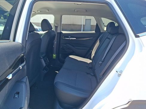 Certified 2024 Kia Seltos X-Line AWD/4WD image 12