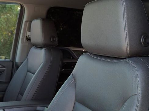 Used 2024 Chevrolet Silverado 2500 LTZ image 25