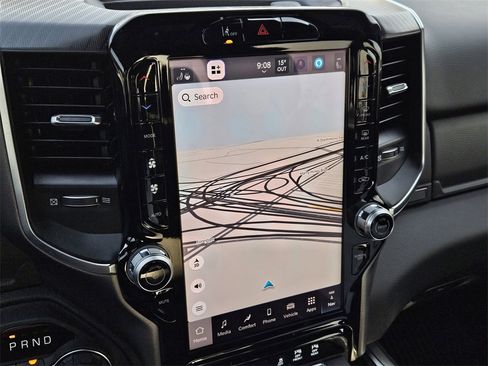 New 2026 RAM 1500 4x4 Crew Cab image 15